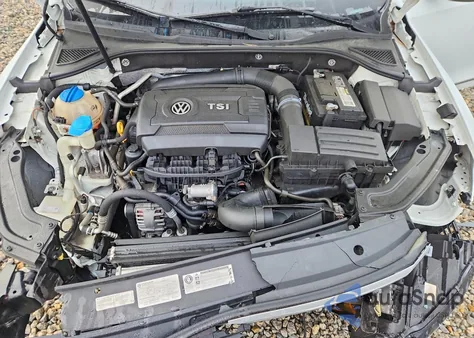 2017 Volkswagen Passat R-Line z USA, uszkodzony, nr VIN 1VWDT7A34HC070229